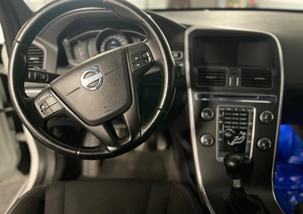 Volvo XC 60 cena 60500 przebieg: 165000, rok produkcji 2014 z Ostrołęka małe 379